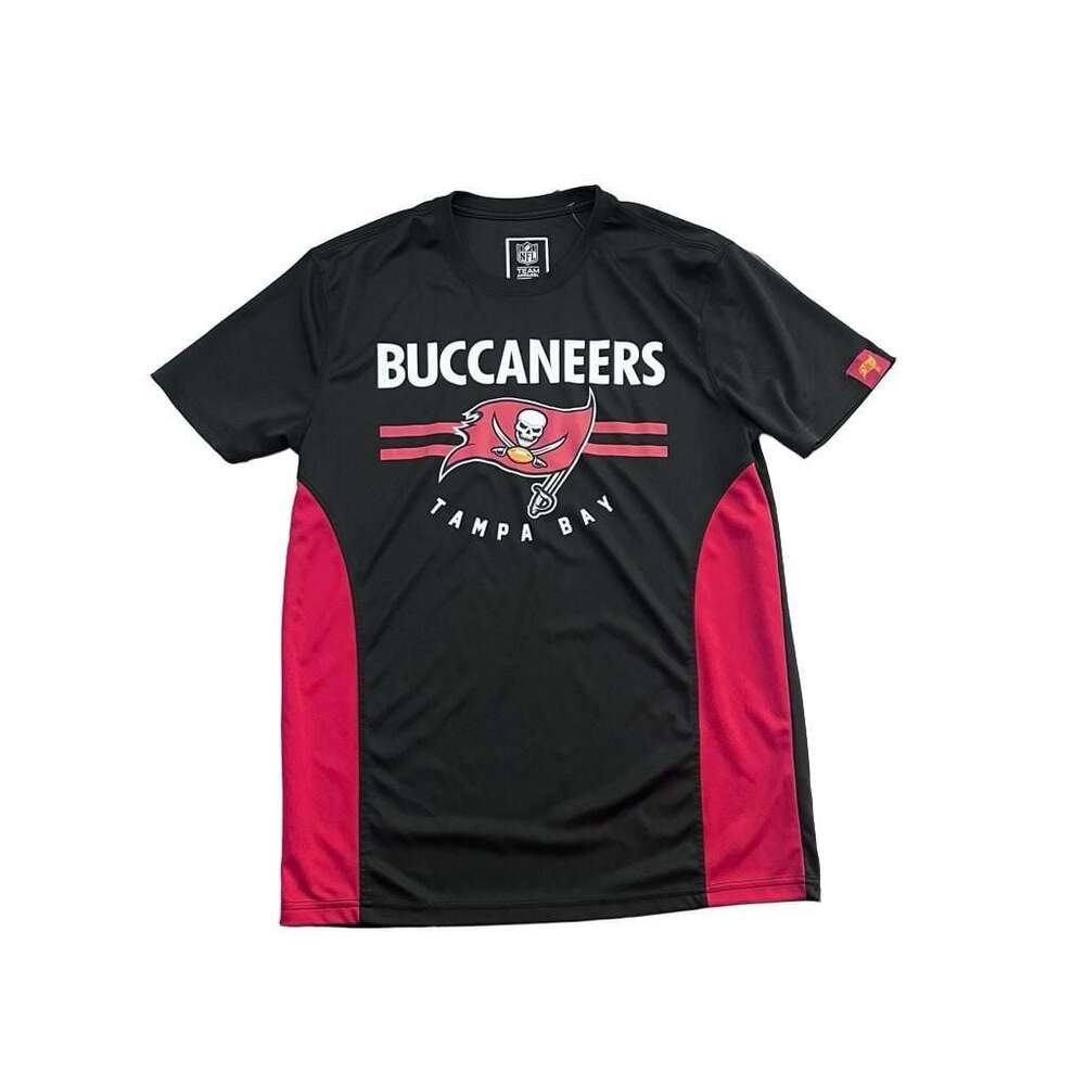 NFL Team Apparel Tampa Bay Buccaneers Performance T-Shirt Black Red Size M